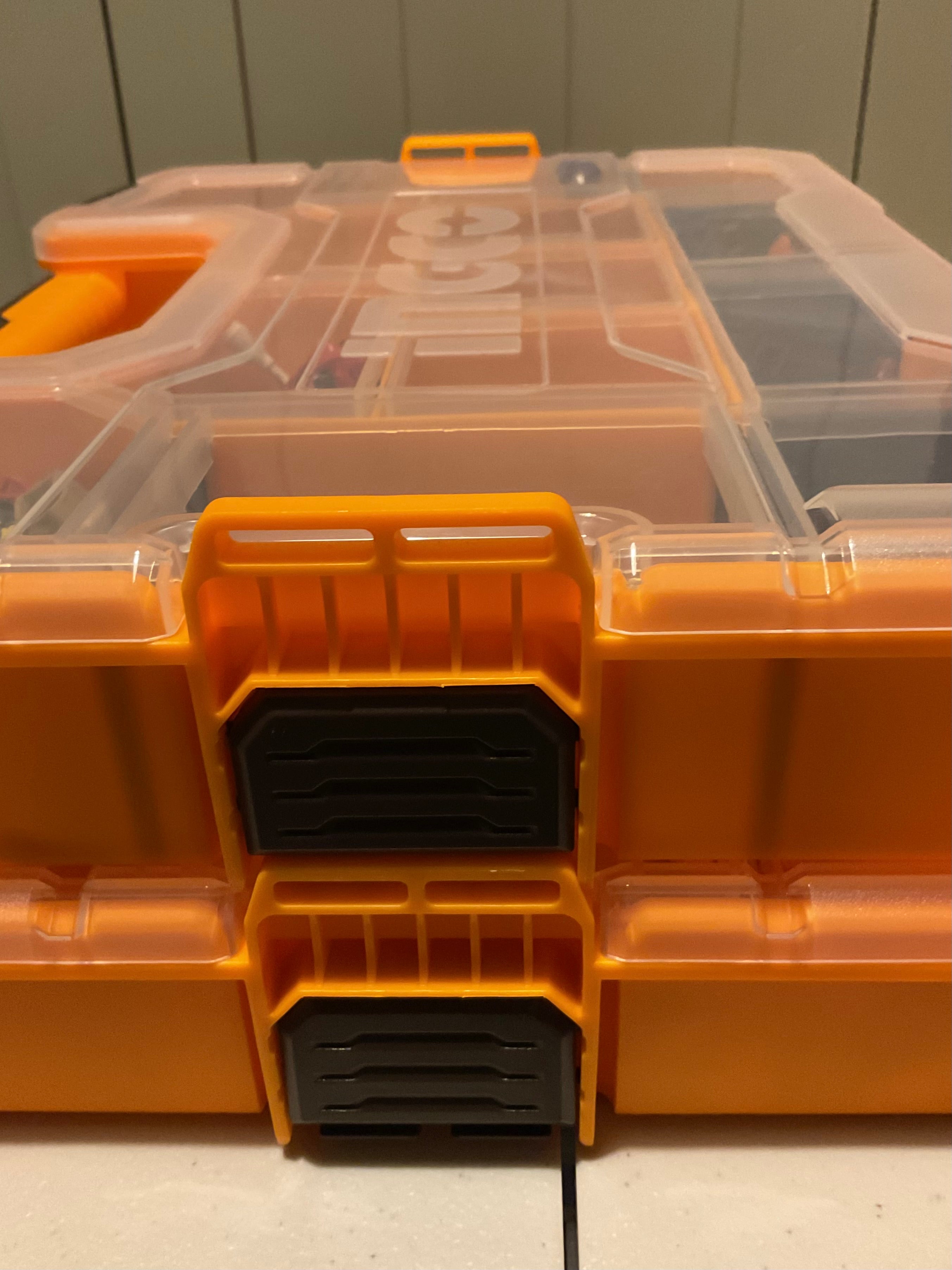 INGCO Plastic Organiser Stackable 15 Inch Small-Parts Storage Box