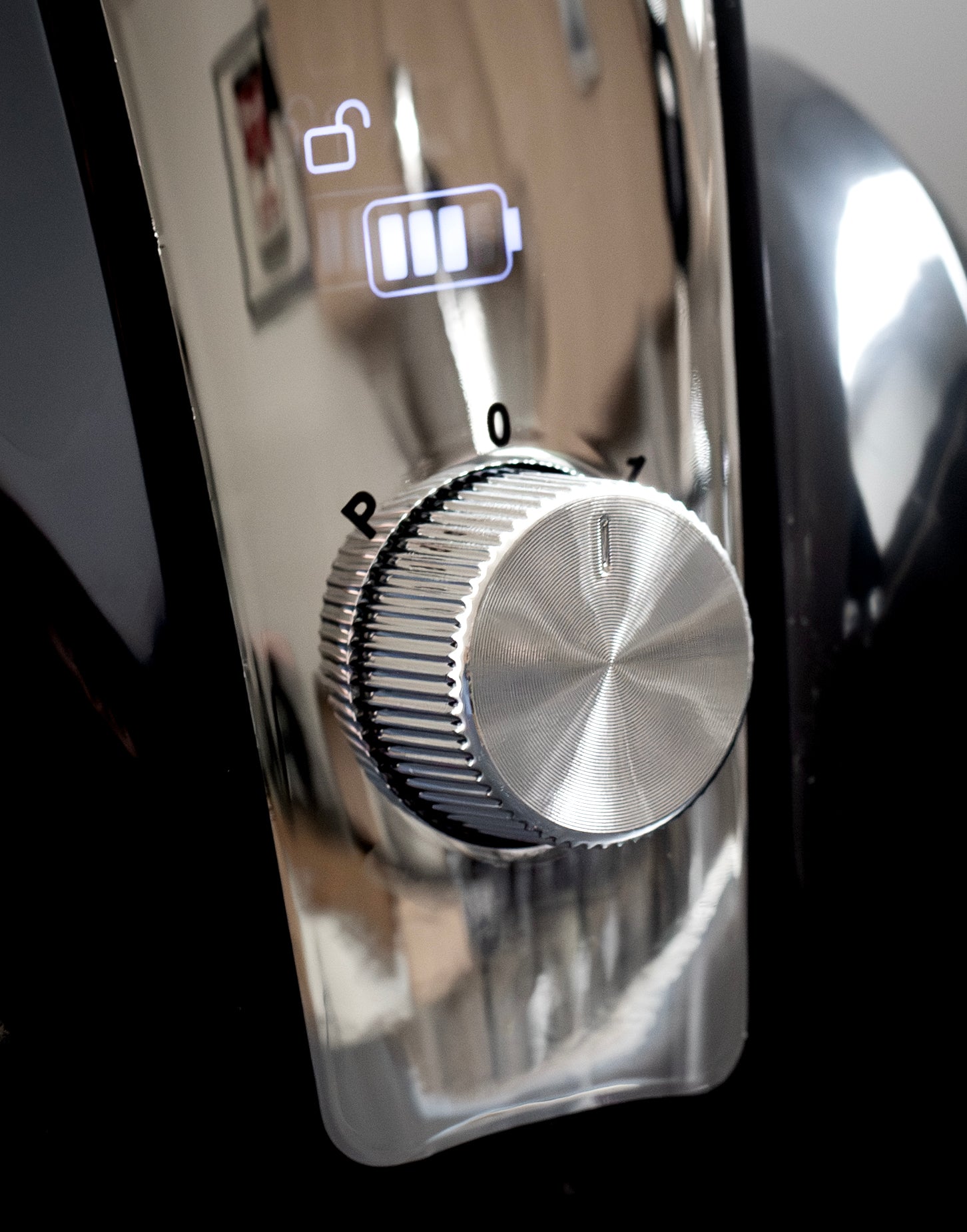 INGCO Cordless Stand Blender 1.5L Glass Jug, 300W, 2 Speed and Pulse. Battery and Charger sold separately.