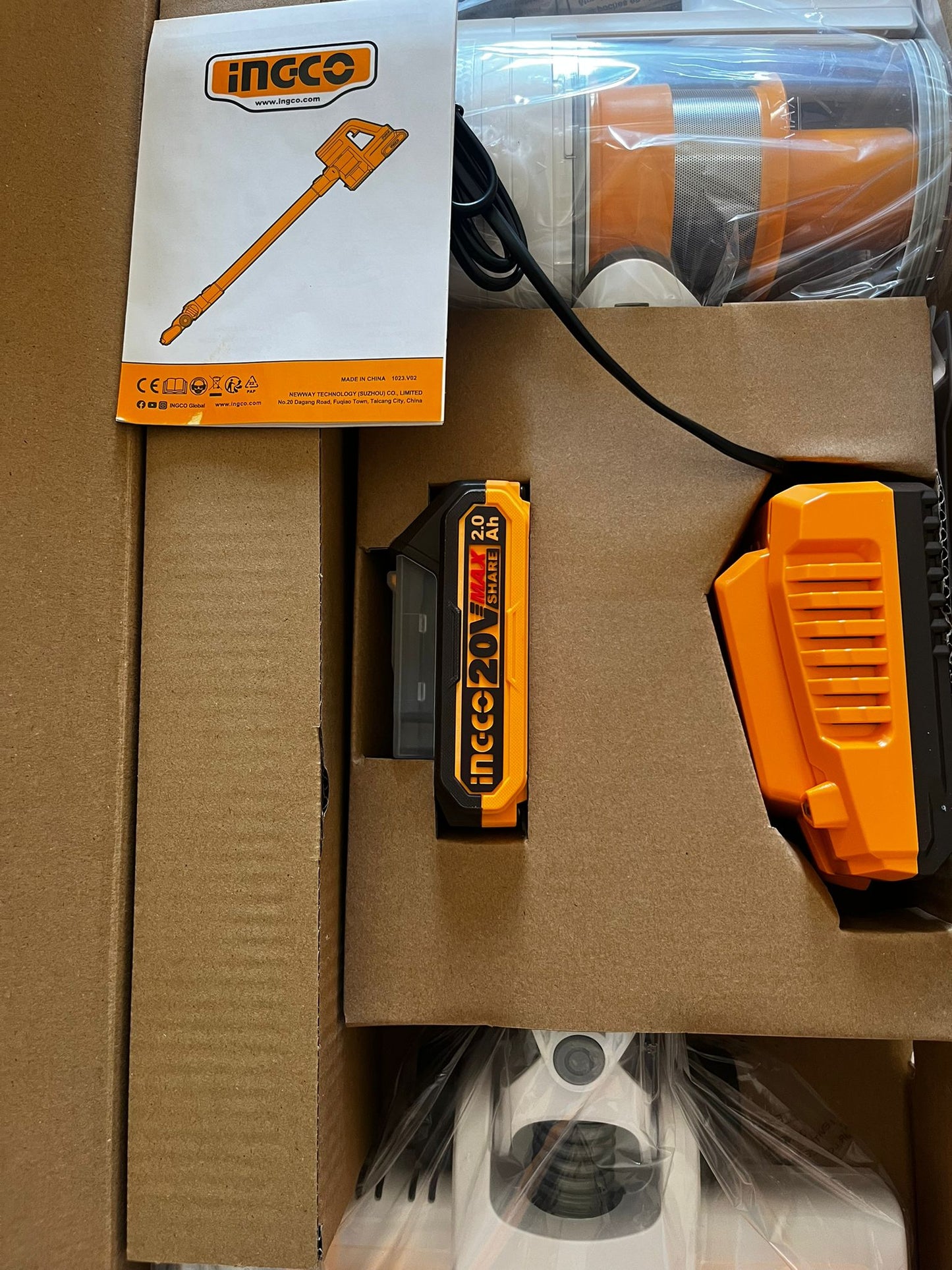 INGCO 120w Stick Vacuum cleaner - Lightweight Cordless 20V Battery