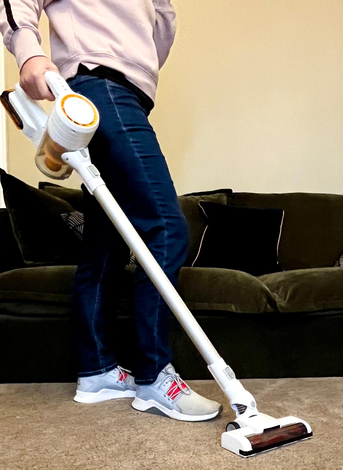 INGCO 120w Stick Vacuum cleaner - Lightweight Cordless 20V Battery